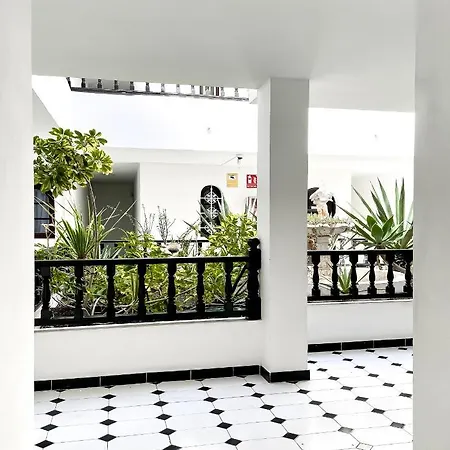 Apartman House *