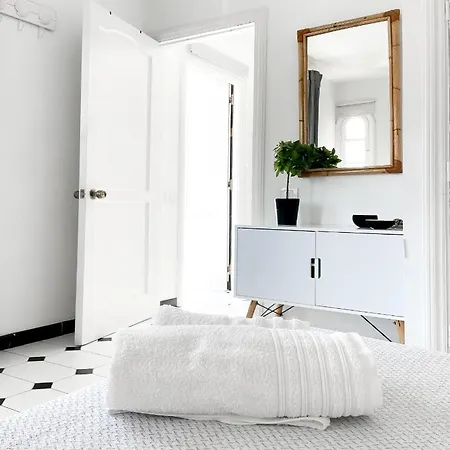 House Apartman *