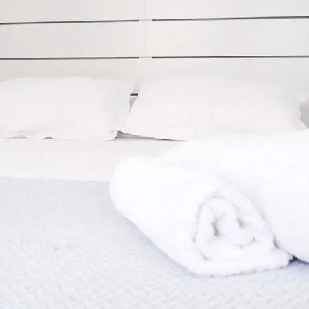 House Апартаменты Коральео